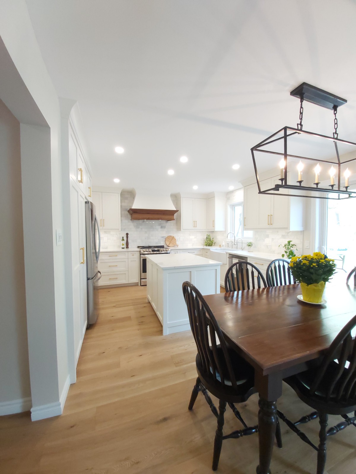 Ptarmigan Dr. Kitchen 1