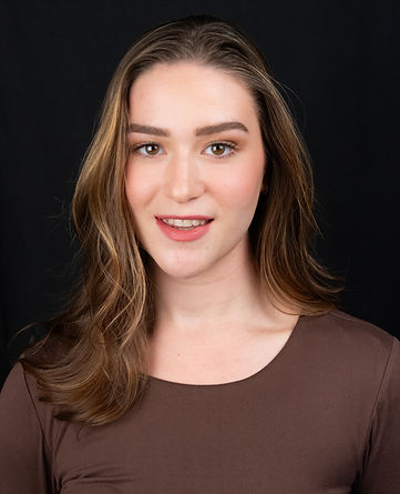 Elizabet Huntley Headshot