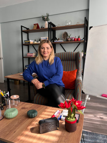 izmir psikolog, izmir tavsiye psikolog, çocuk ergen psikolog, çift danışmanlığı