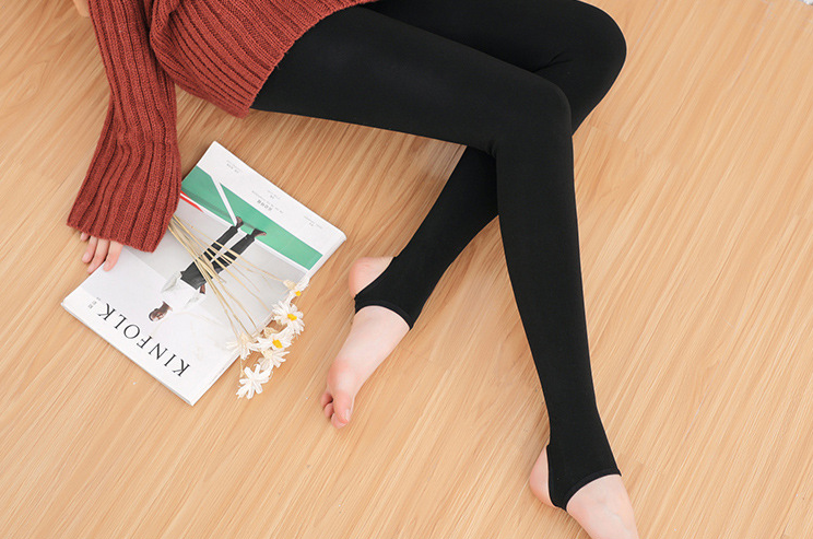 ภาพขนาดย่อ: เลคกิ้งวูล ถุงน่องกันหนาว (อย่างดี)