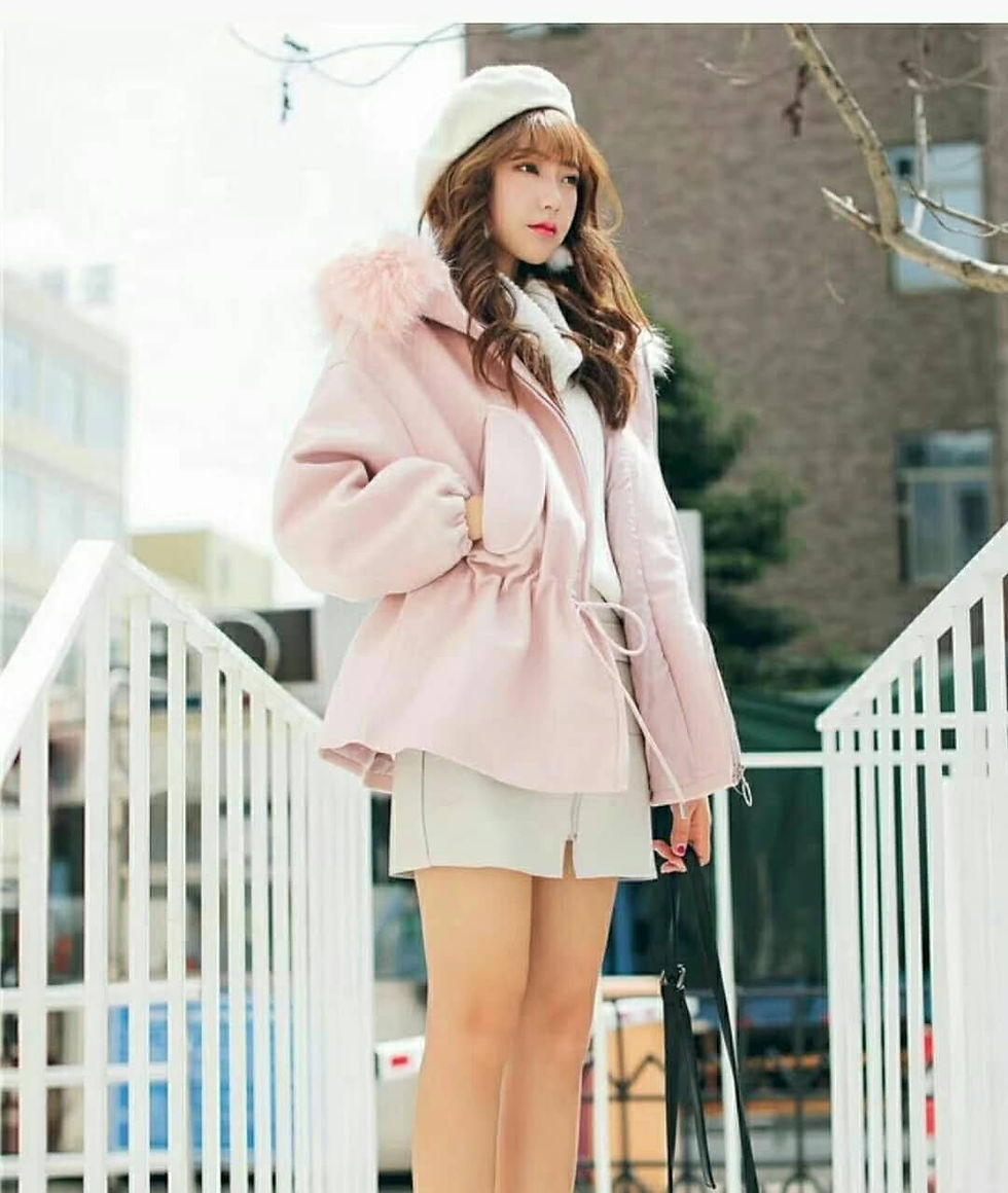 ภาพขนาดย่อ: โค้ทผ้าวูล ฮู้ดเฟอร์ จั้มเอว