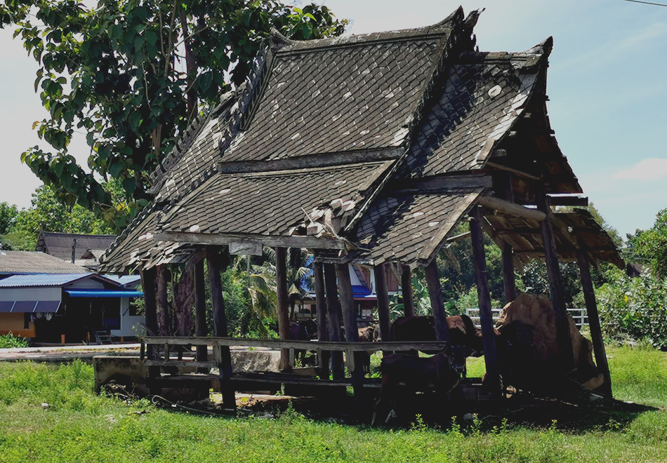 ศาลาริมน้ำหลังเก่าที่กรมศิลปากรขึ้นทะเบียนไว้