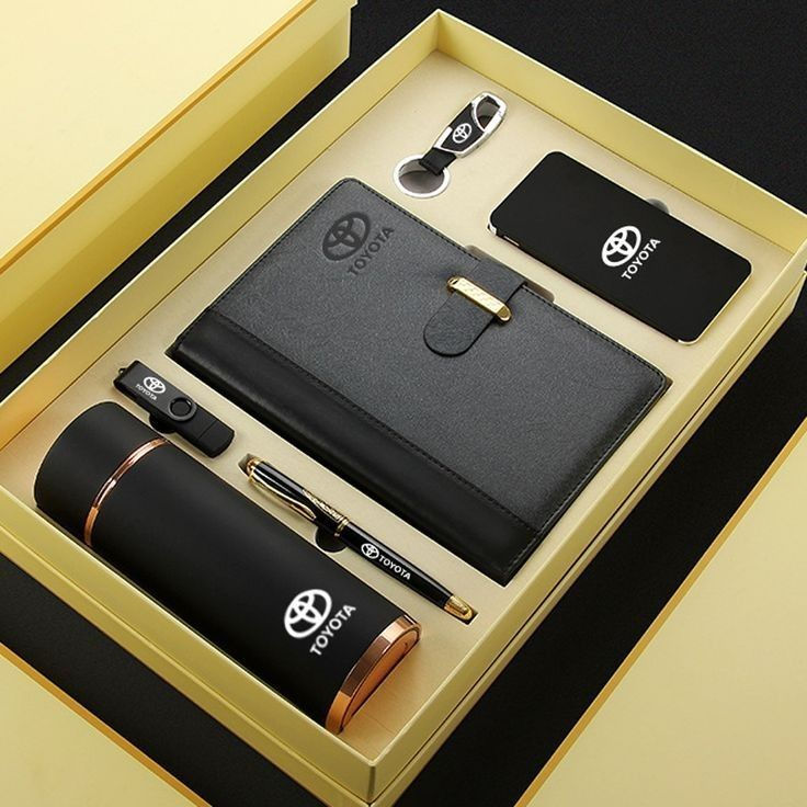 corporate gifts2.jpg