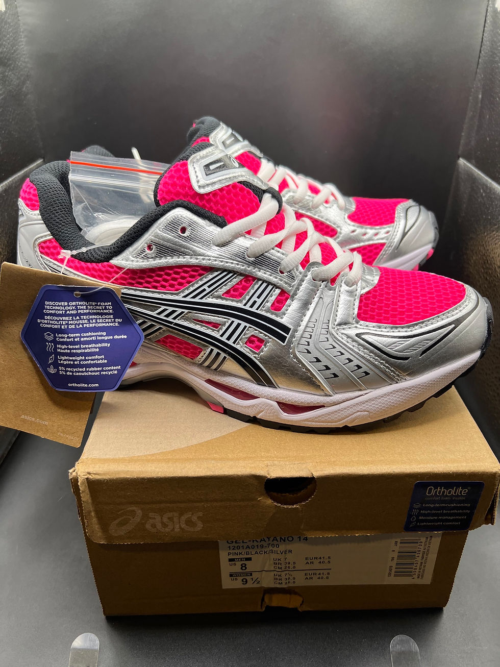 Thumbnail: ASICS Gel-Kayano 14