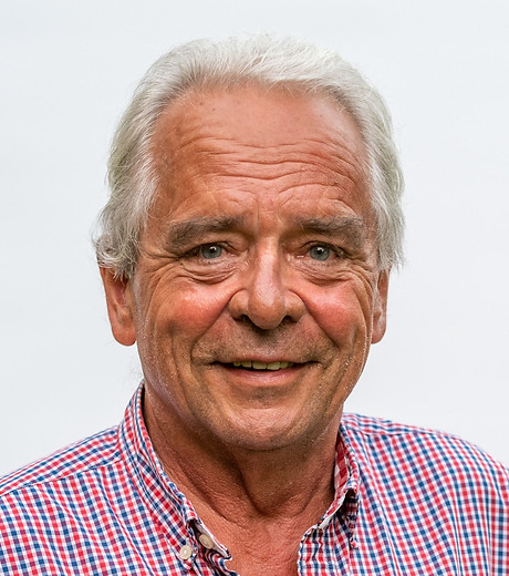 Frank H.jpg