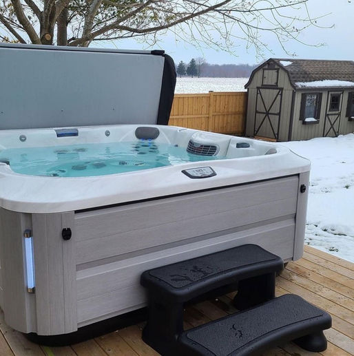 Hot Tubs Bournemouth Buyers’ Guide: How to Pick the Right Model for Your Garden