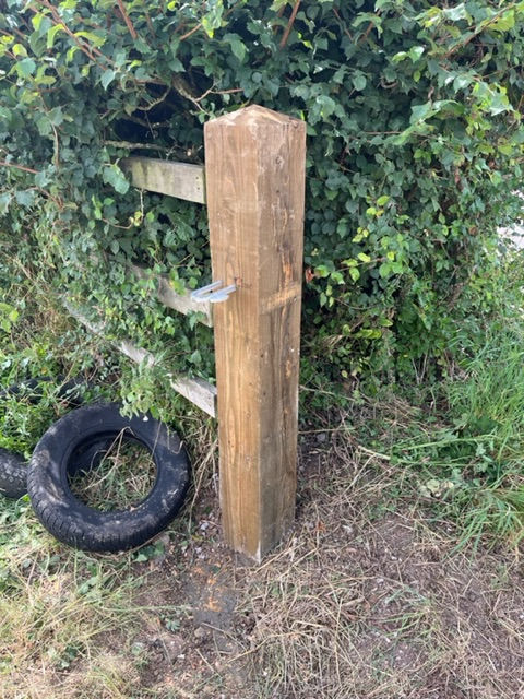 Gate post replacement