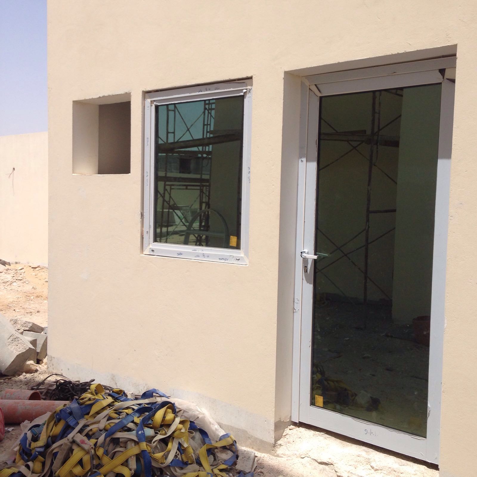 Maids Room, Beni Hajer