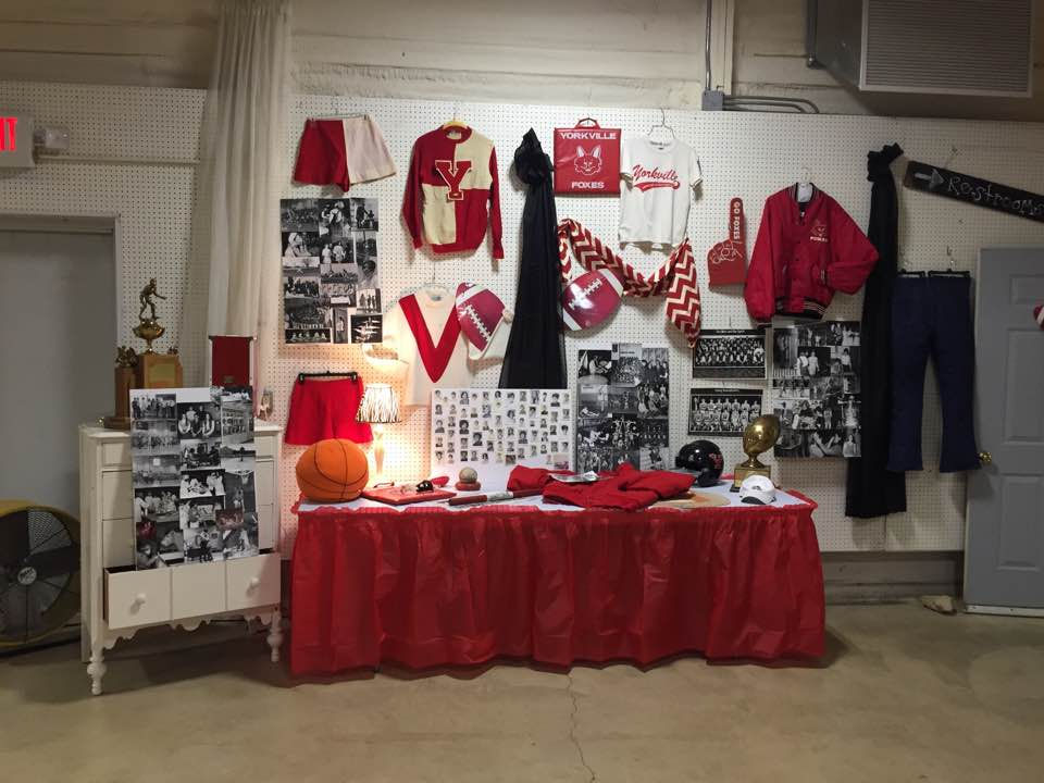 YHS Alumni End table with dresser