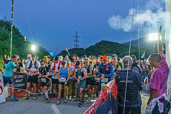 Départ course de montagne Sierre-Zinal 2026.