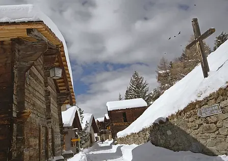 Vieux village de Chandolin, Anniviers, Suisse.