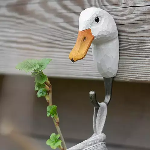 Thumbnail: Wildlife Garden Wooden Hook "Duck"
