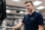 Tekniker i Polykemis laboratorium