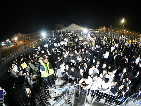 מאסן האבן געווען ציון פונעם צדיקרבי יצחק בן יצחק גברא זצ"ל באקאנט אלס דער צדיק פון עג'ור