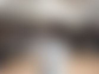 הונדערטער חסידים ומעריצים מיטגעהאלטן הערליכע חתונה במעונו פון האד' מקרעטשניף סיגעט וומסב''ג