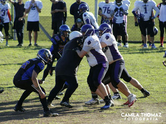 Gorillas vence o Warriors em jogo treino.