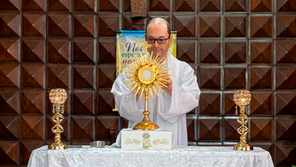 Fe y devoción marcaron la celebración del Corpus Christi en el Colegio Sociedad de Cristo