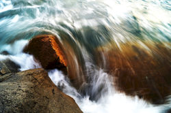 Flowing_water_1