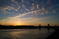 Bridging_the_gap (1 of 1)