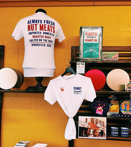 39261715_307998849947111_670557608525535