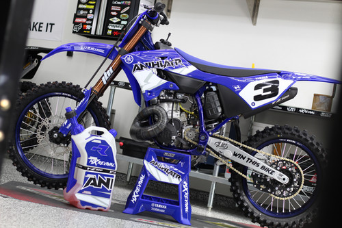 ENTER TO WIN ANIHLATR // mXrevival's 2003 Yamaha YZ500 Build