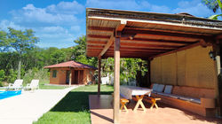 houses with swimming pool for sales