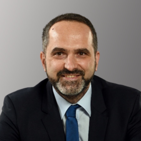 professor_daniele_dini-800_edited.jpg