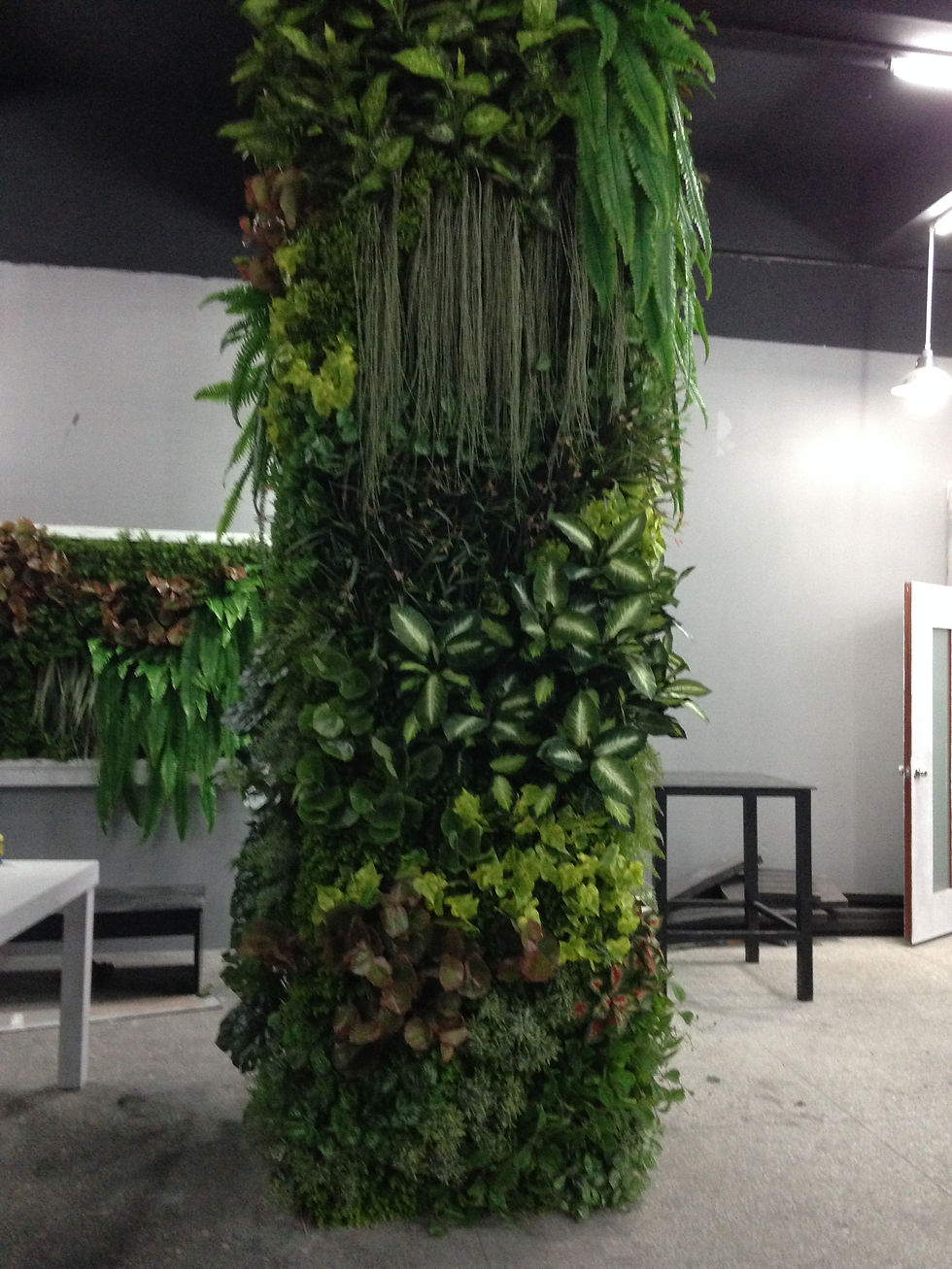Thumbnail: Customized column plant wall PLANTWALL035