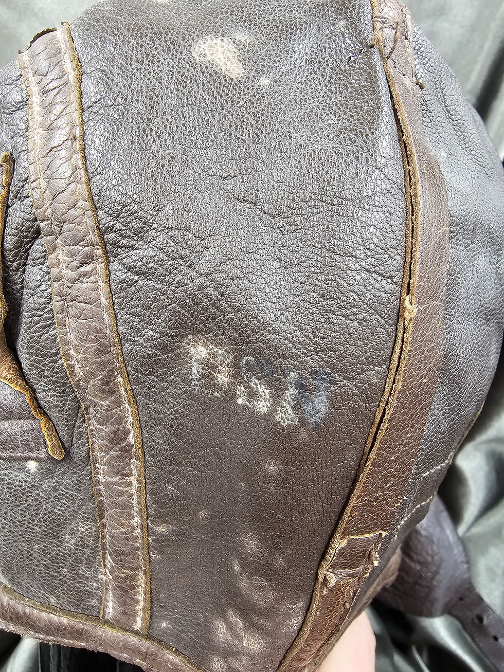 Thumbnail: WWII US NAVY NAF 1092 LEATHER FLIGHT HELMET