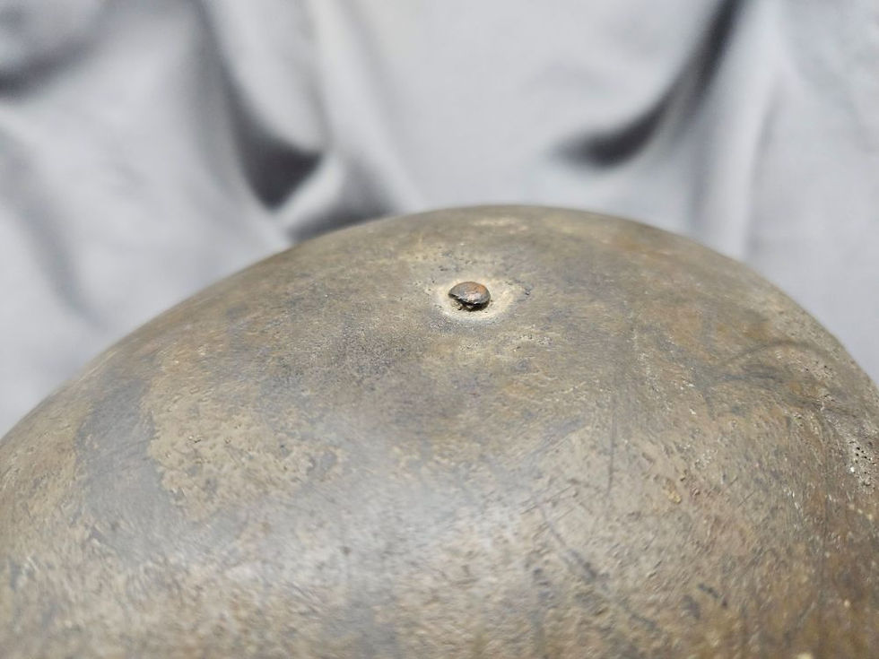 サムネイル： WWI British Brodie Helmet