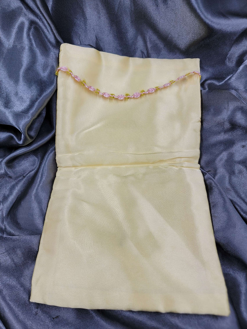 Miniature : WWII US AIR CORPS HANKERCHIEF SLEEVE