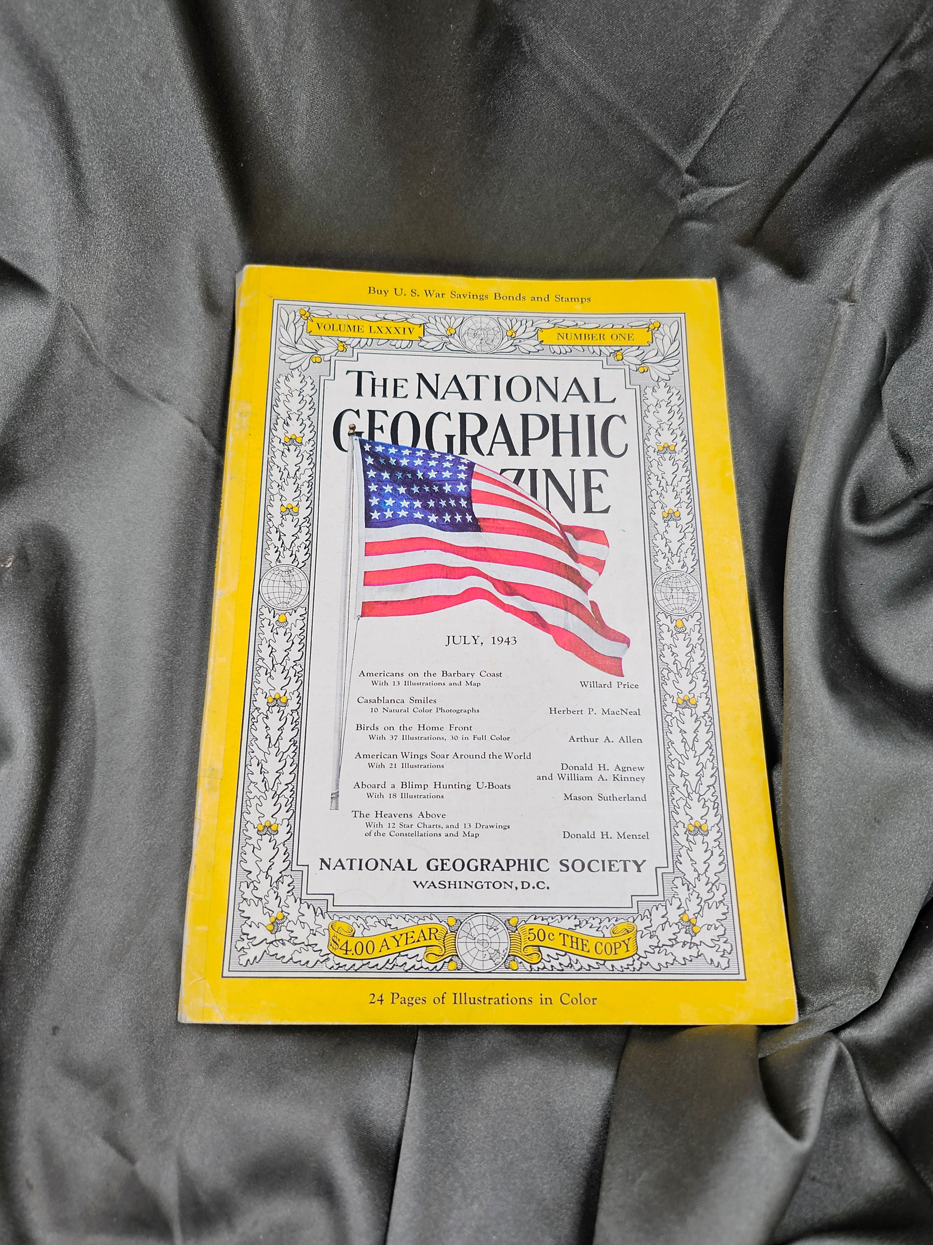 WWII ERA NATIONAL GEOGRAPHIC MAGAZINE
