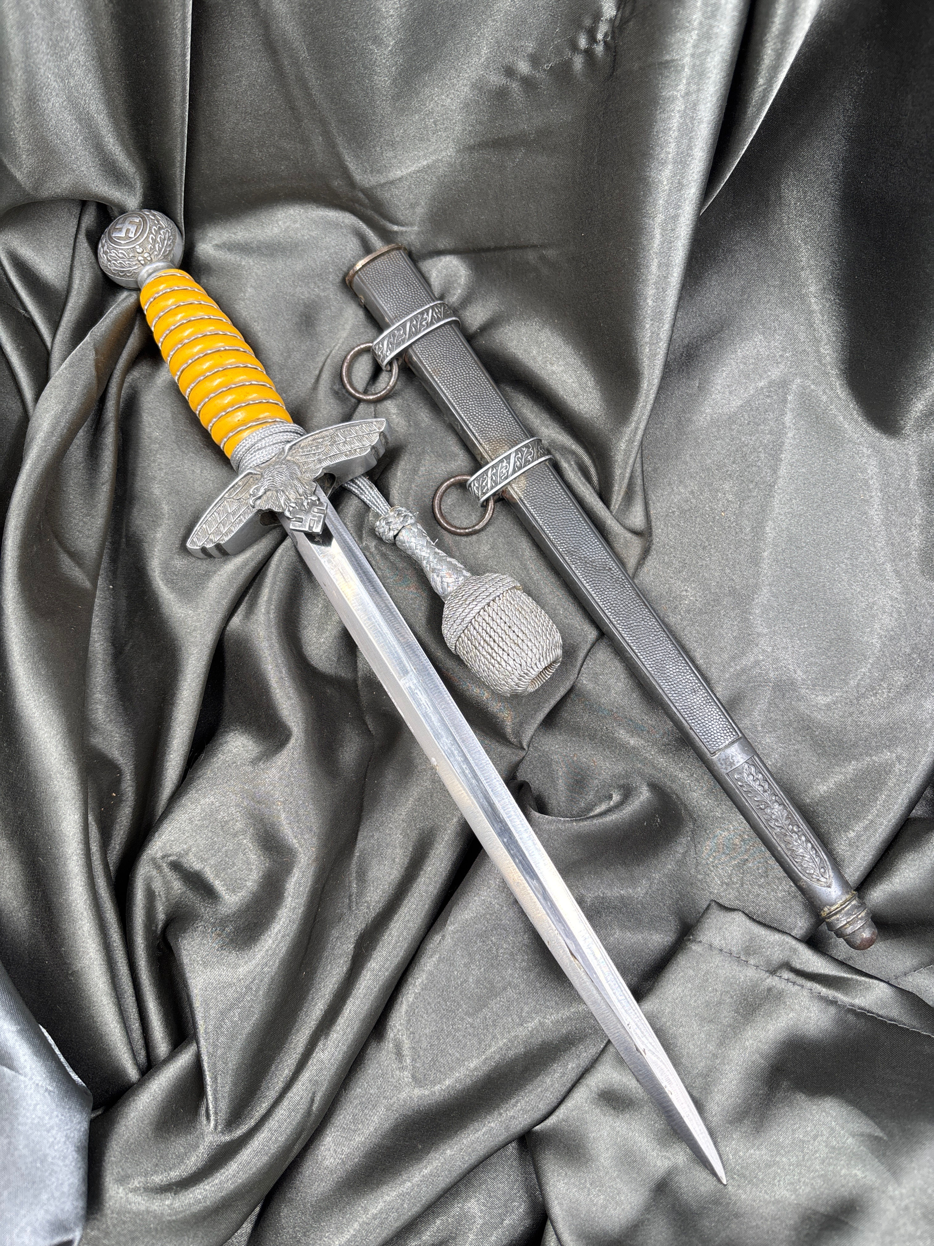 WWII GERMAN LUFTWAFFE OFFICER DAGGER BY WKC