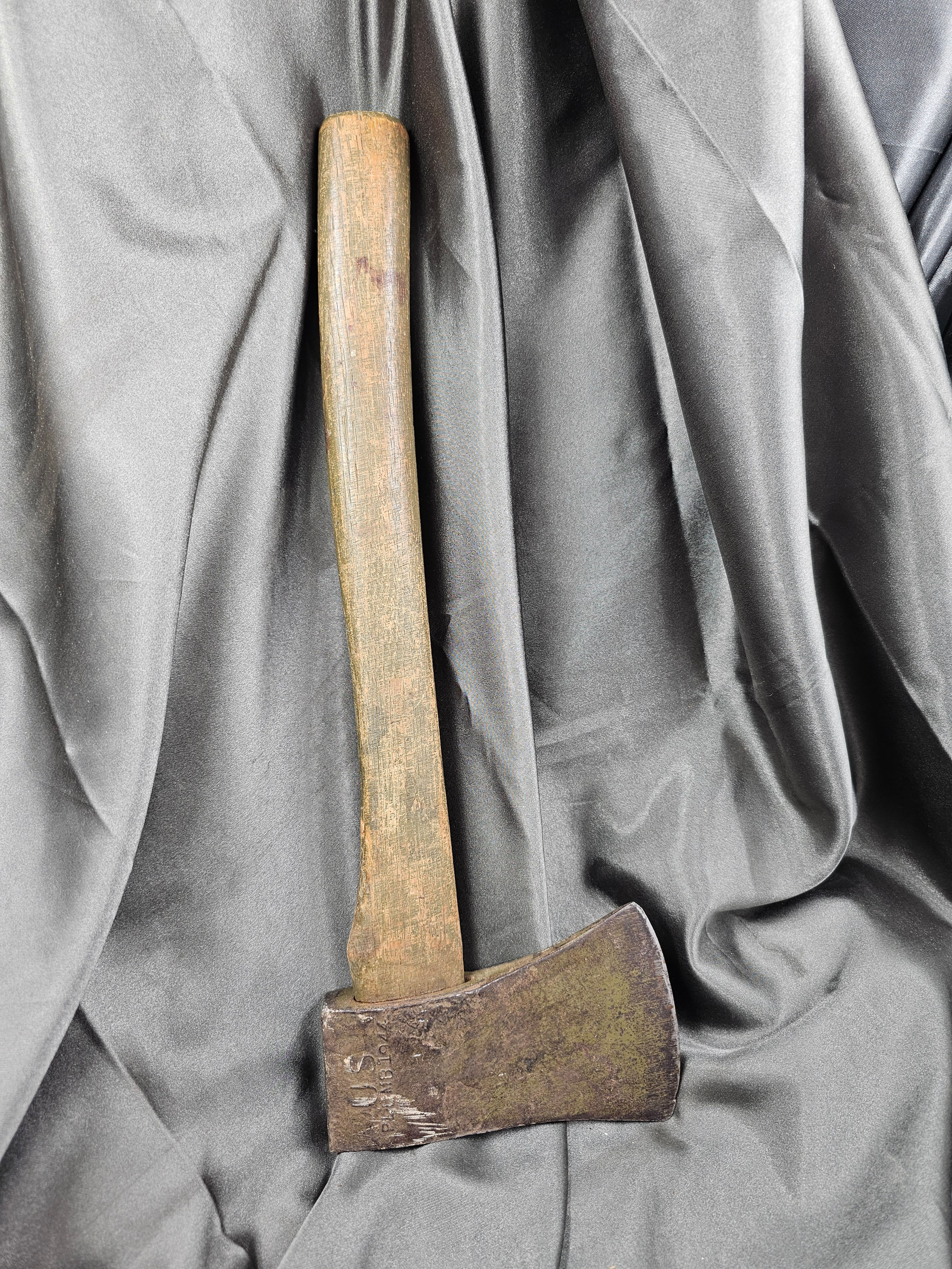 WWII US ARMY AXE