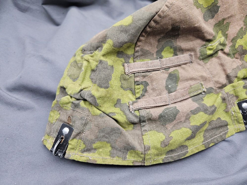 Miniaturbild: Original Material Waffen SS Type II Oak Helmet Cover