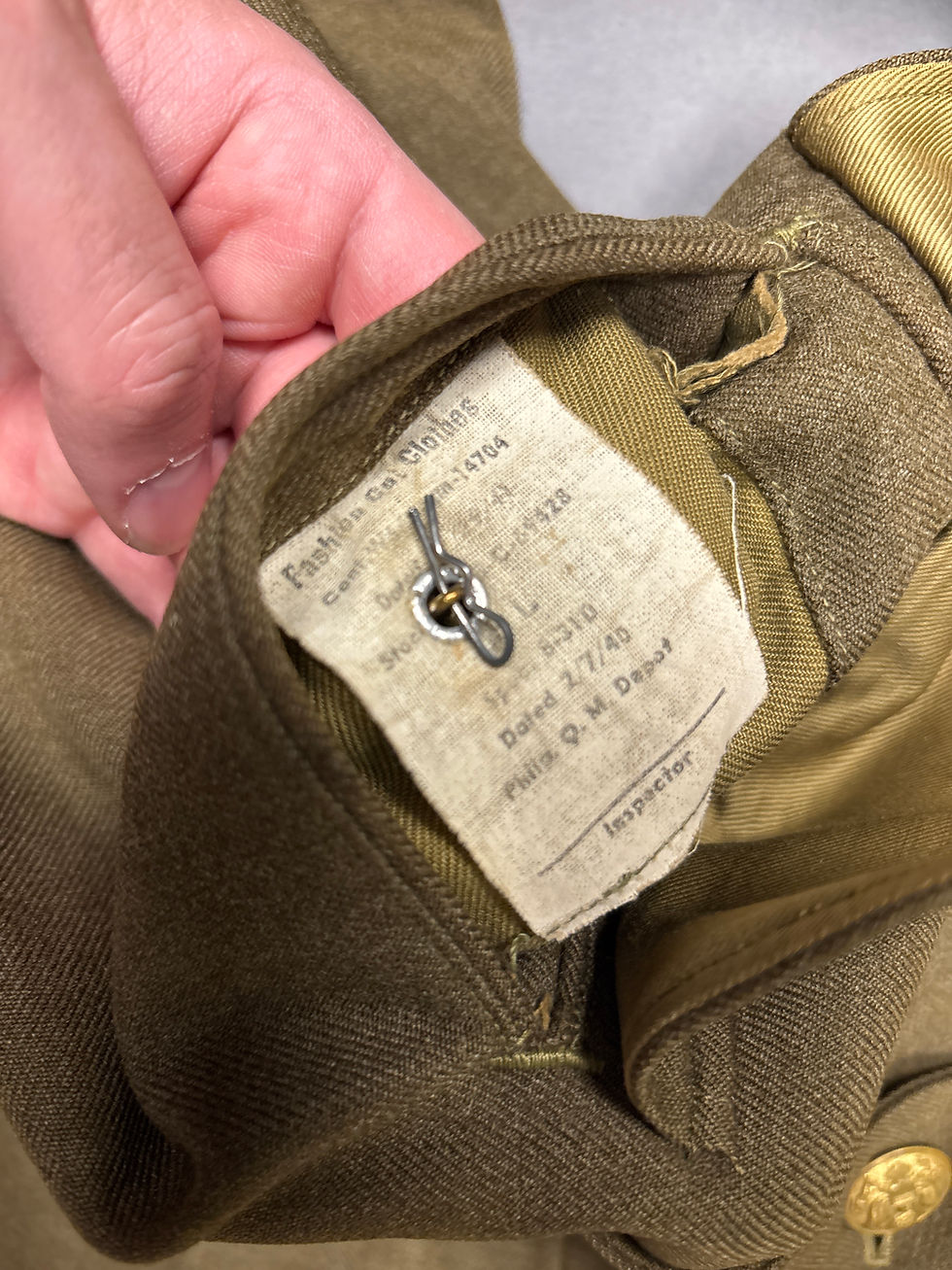 サムネイル： WWII US AIR CORPS PHOTOGRAPHER CLASS A UNIFORM