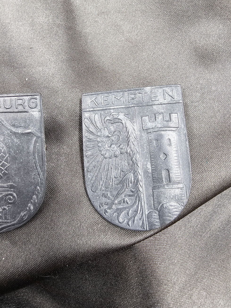 Miniaturbild: WWII GERMAN  TINNIE CITY COLLECTION