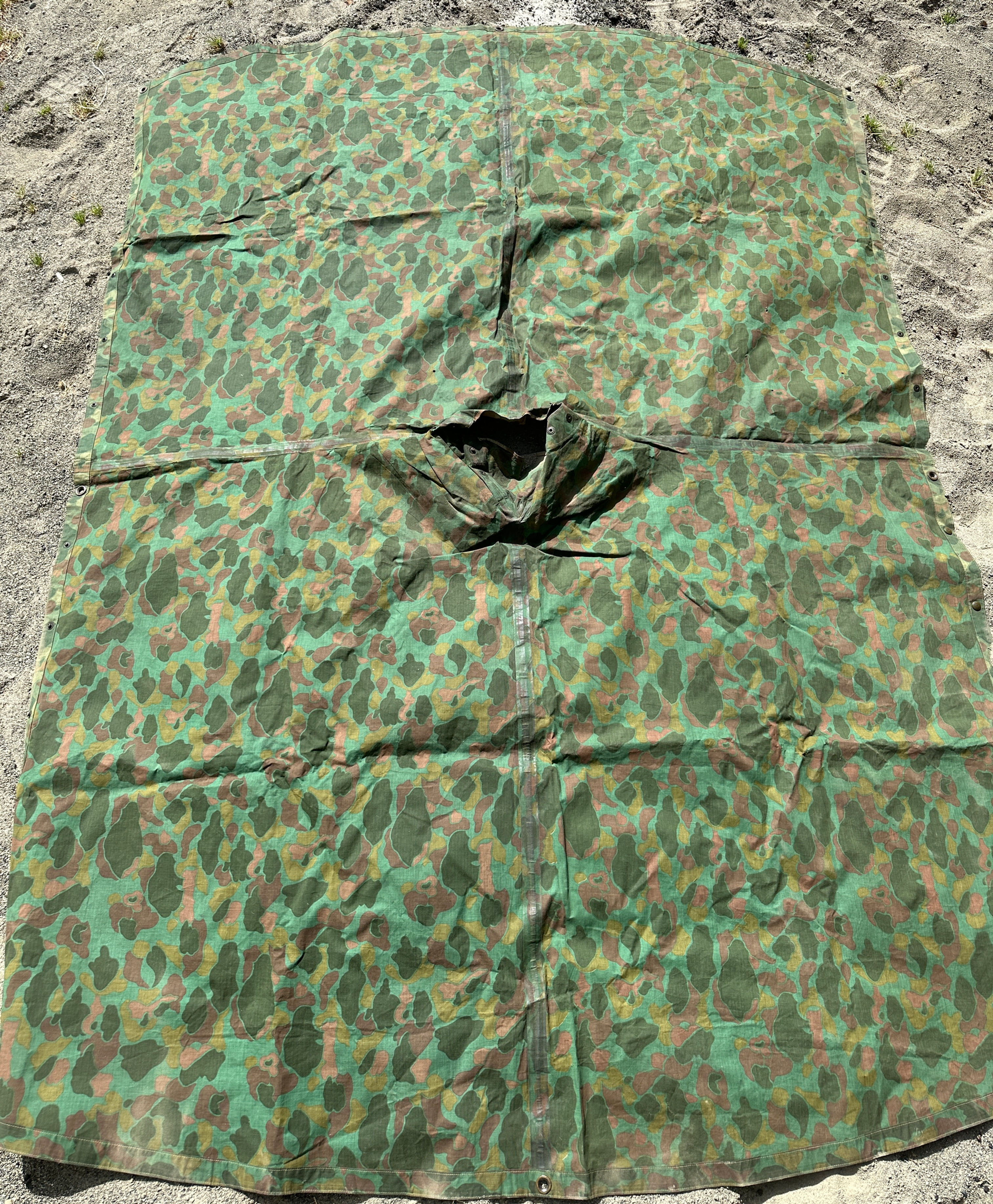 WWII  USN/USMC SHORE PARTY PONCHO