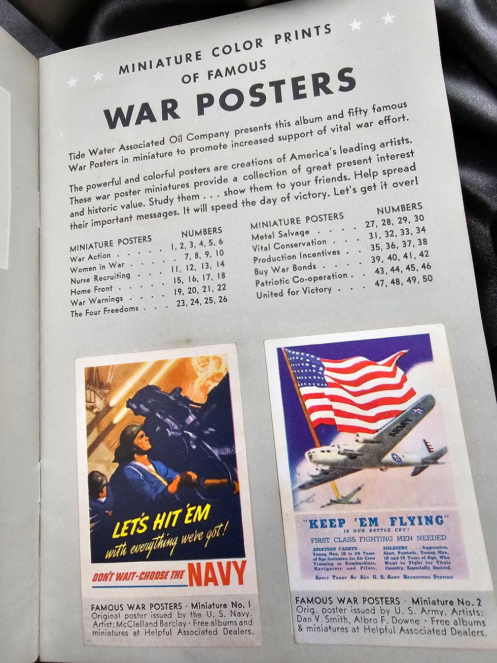 Miniaturbild: WWII ERA WAR POSTERS BOOKLET