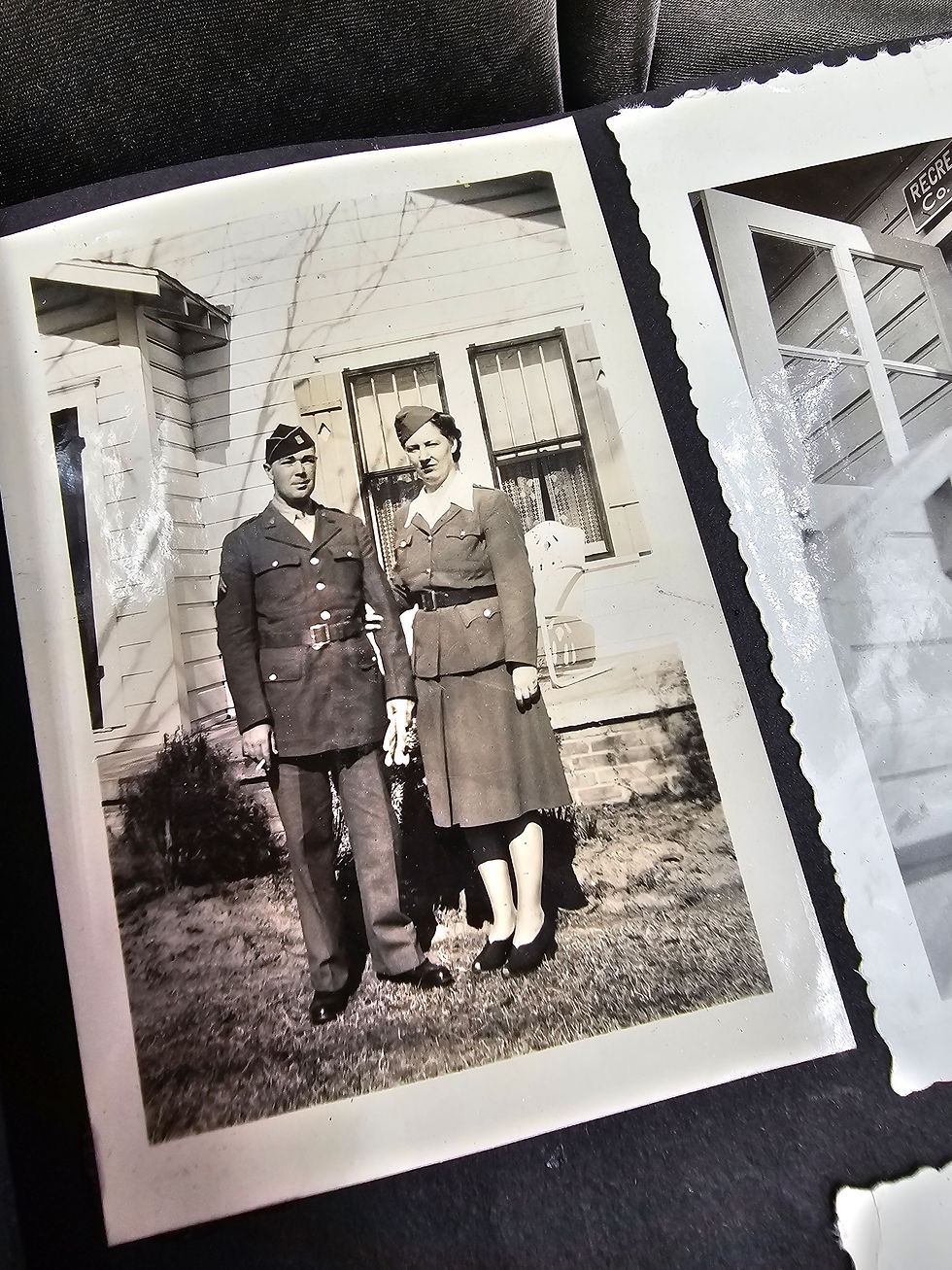 サムネイル： WWII ERA 323RD ID CAMP RUCKER AND ITALY PHOTO ALBUM