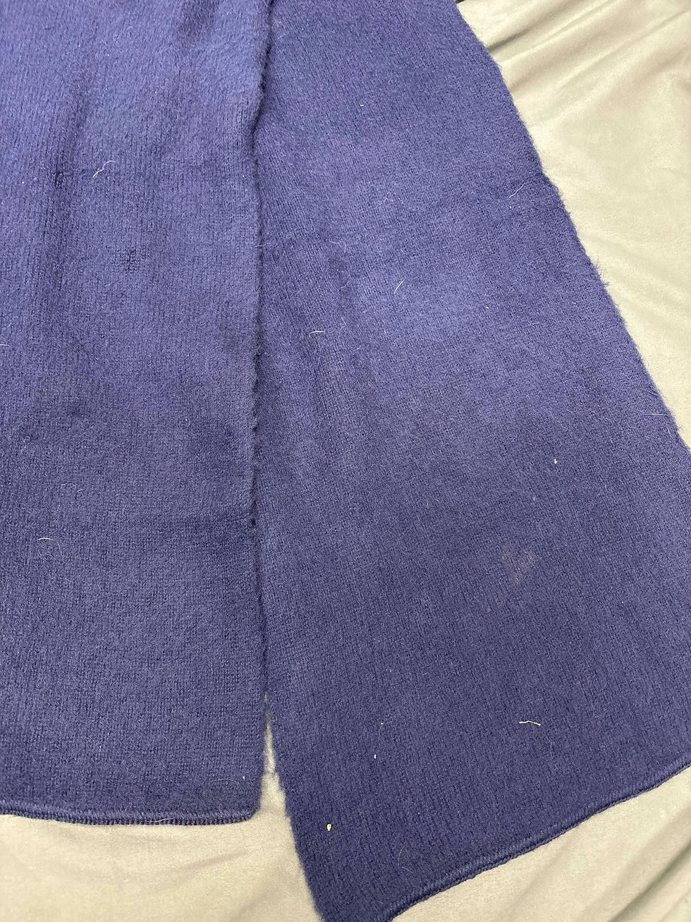 Miniaturbild: WWII ARMY NURSE BLUE SCARF 