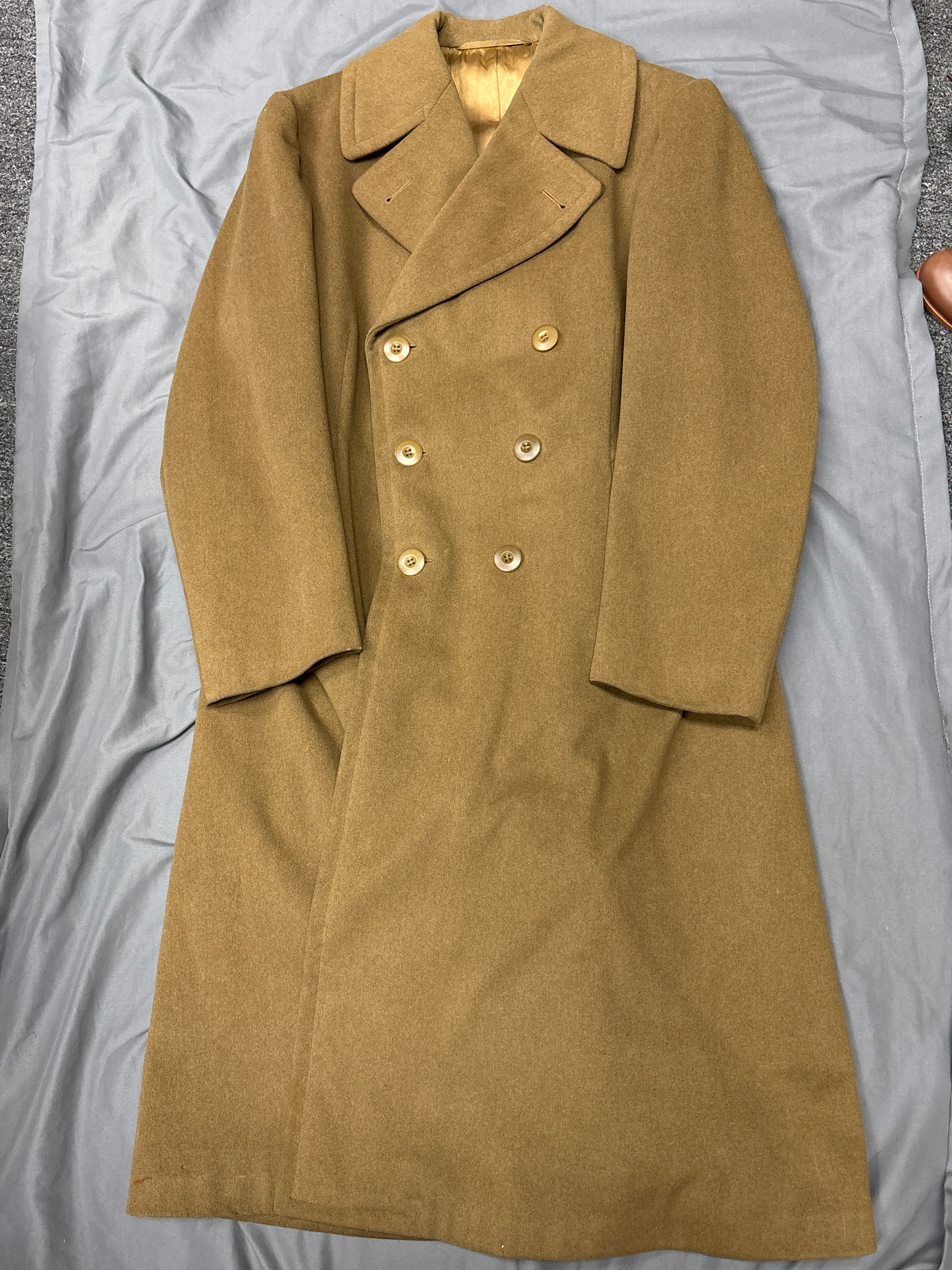 WWII US ARMY OFFICER GREAT COAT SIZE 40R