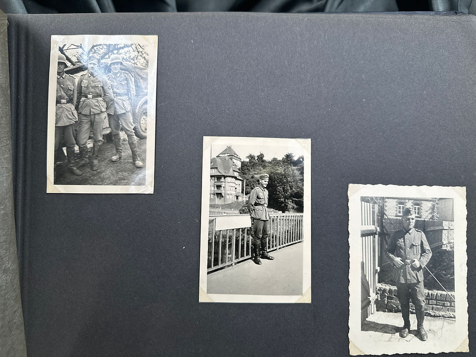 Miniature : WWII GERMAN PHOTO ALBUM