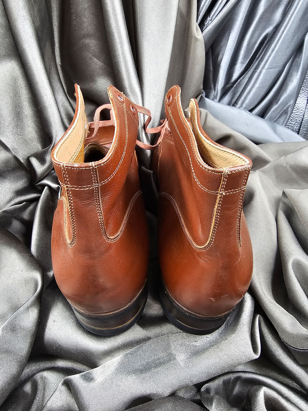 Thumbnail: WWII US WOMEN SERVICE SHOES 