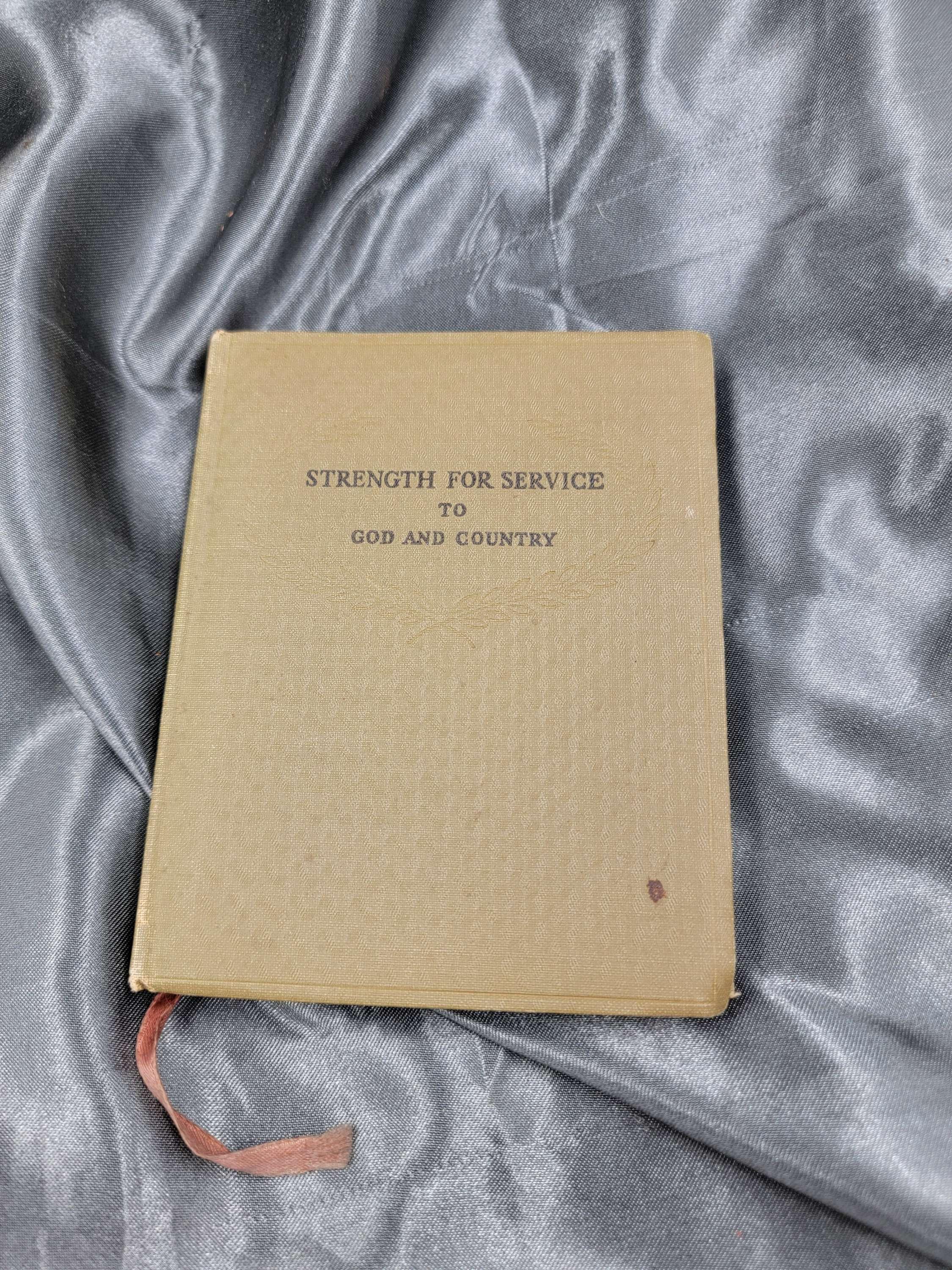 WWII WAAC STRENGTH FOR SERVICE TO GOD AND COUNTRY 