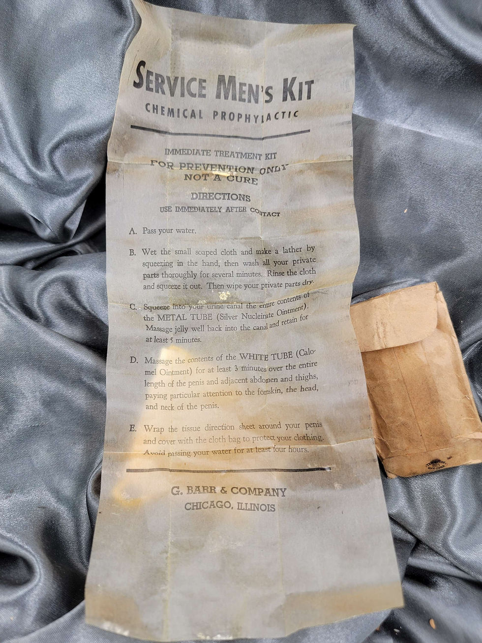 Miniaturbild: WWII US PROPHYLACTIC 