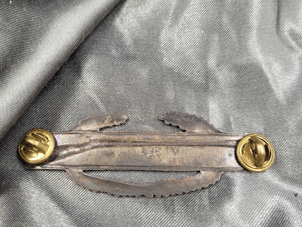 Thumbnail: WWII/KOREAN WAR COMBAT INFANTRY BADGE 
