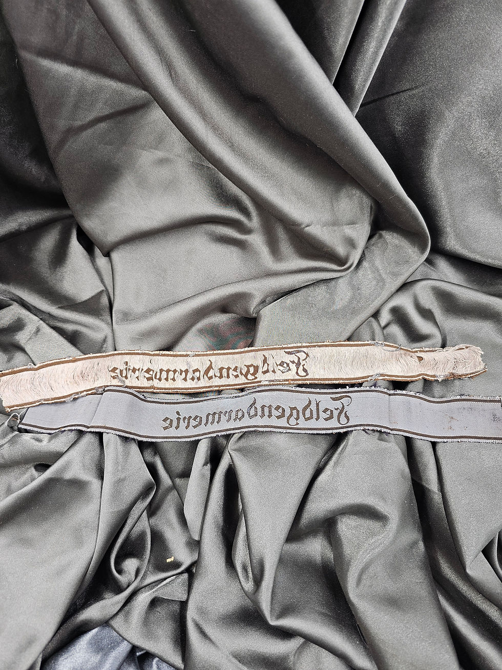 サムネイル： WWII GERMAN FELDGENDARMERIE BEVO AND WOVEN CUFFTITLES