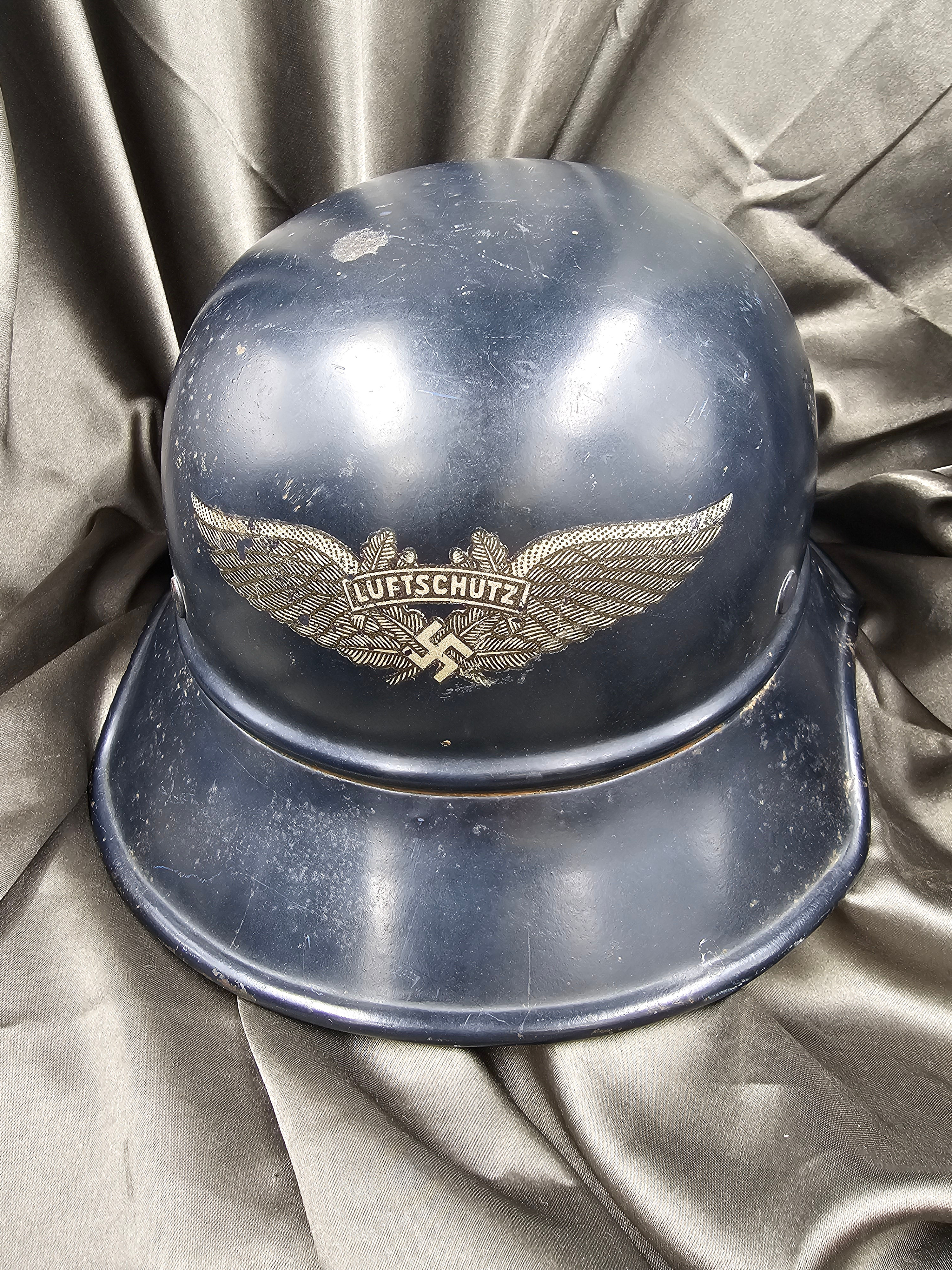 WWII GERMAN LUFTSCHUTZ GLADIATOR HELMET