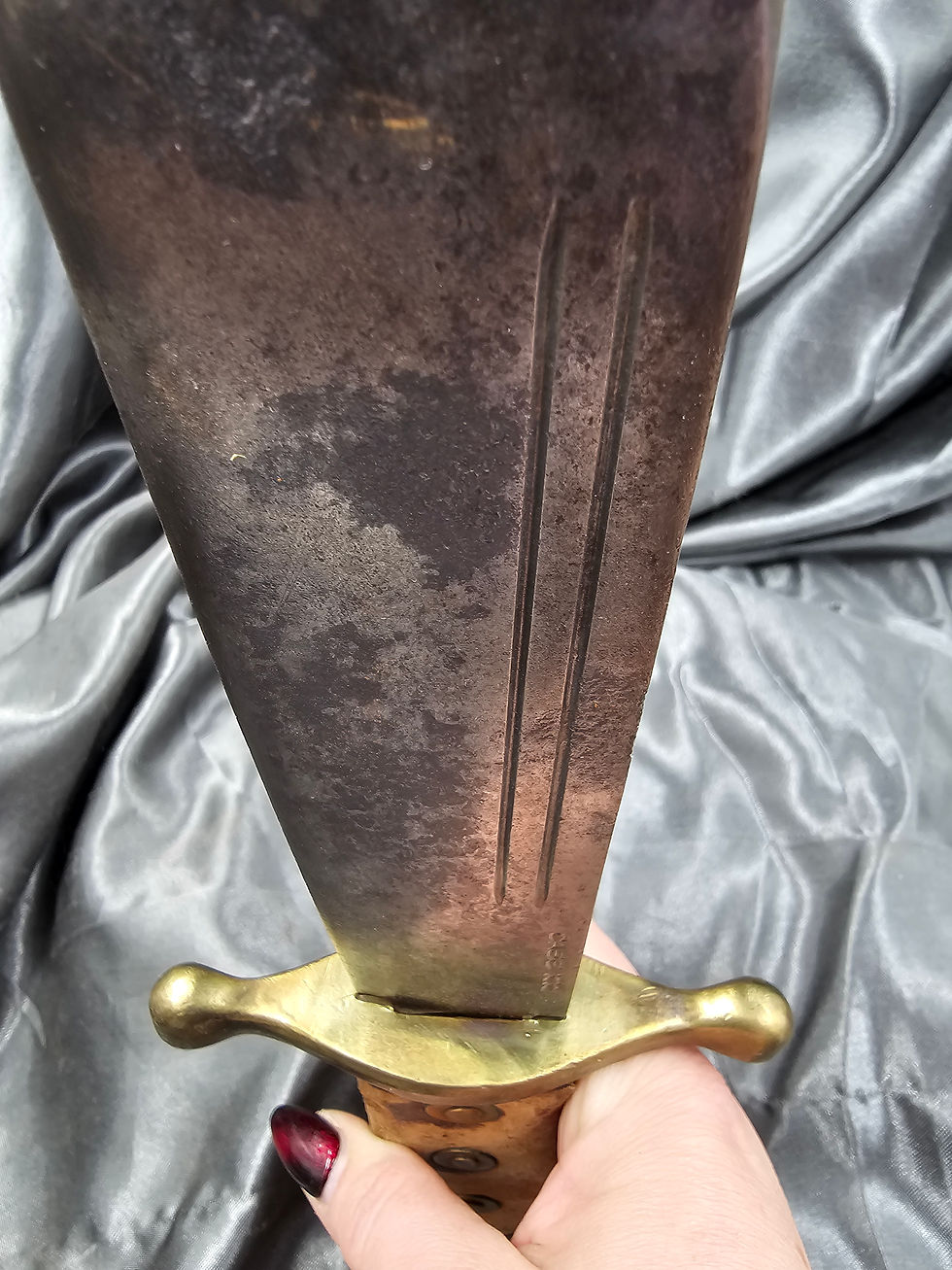 サムネイル： WWII US CASE XX BOWIE KNIFE WITH CUSTOM LEATHER HANDLE 